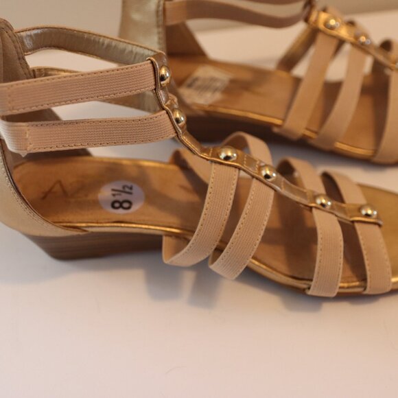 A2 By Aerosoles Gold Sparkle Gladiator wedge Sandals Zip back size 8.5 Casual - Picture 4 of 14